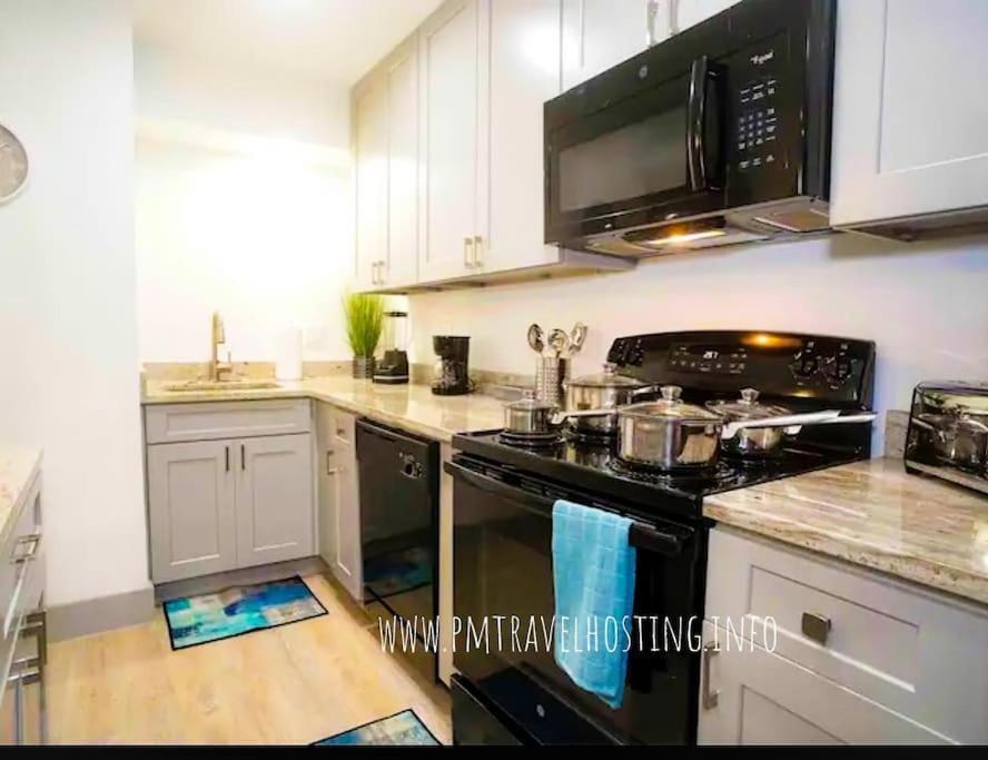 Modern Santorini Suite Houston Nrg Tmc Luxurious Walkable Eksteriør bilde